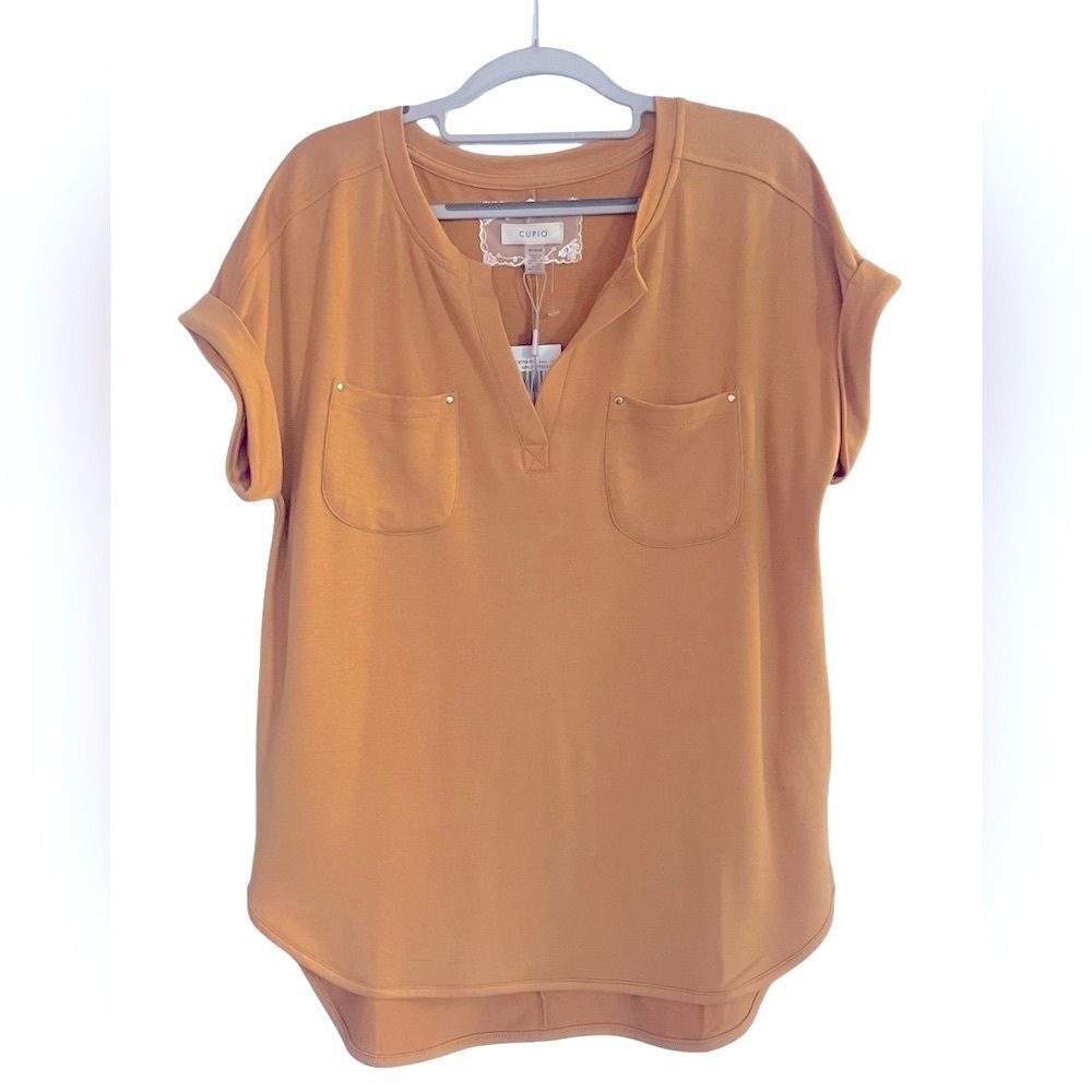 Cupio Spruce Yellow Short Sleeve Top